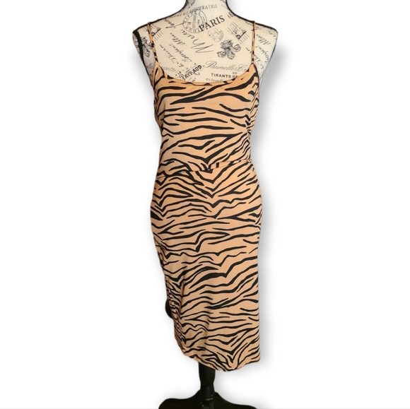 Fashion Nova Danger Zone Tiger Print Midi Bodycon Dress Tan Brown Large NEW NWT - Picture 4 of 7